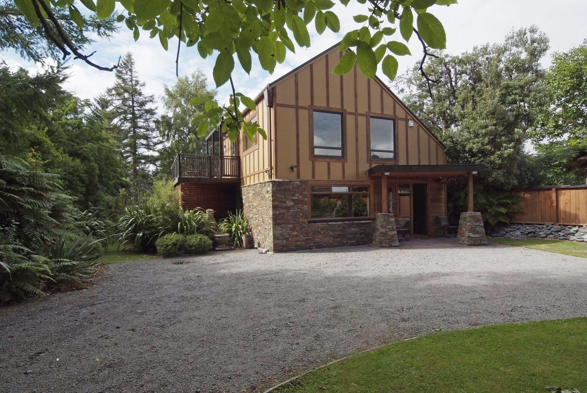 Turangi Trout Lodge Luaran gambar